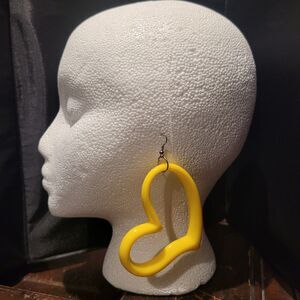 Vtg 80s Big Heart Drop Dangle Earrings Plastic Neon Yellow Pierced  1980 Vintage